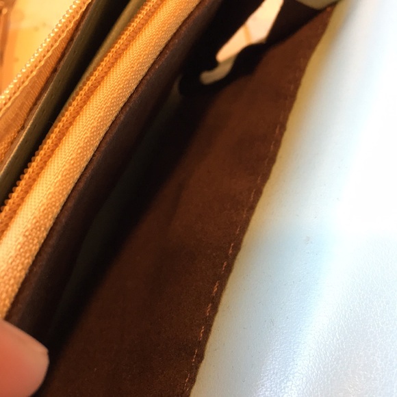 Mocha Brown Crown Clutch IPhone / Samsung Wallet - Picture 6 of 8